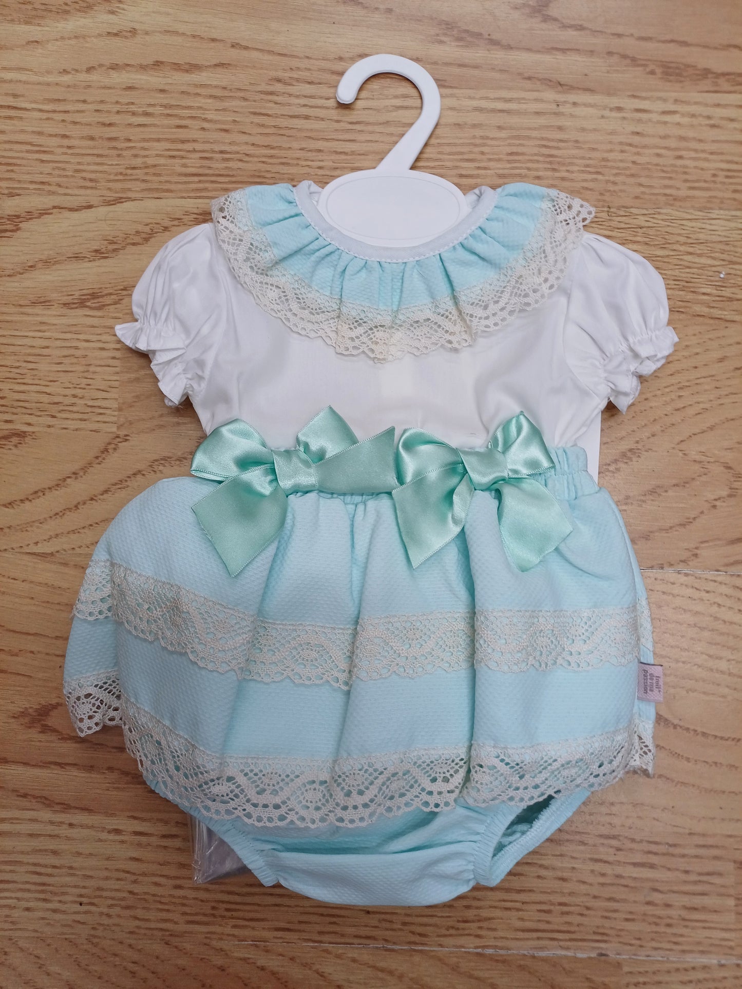 Girls pretty waffle jam pants set with bows