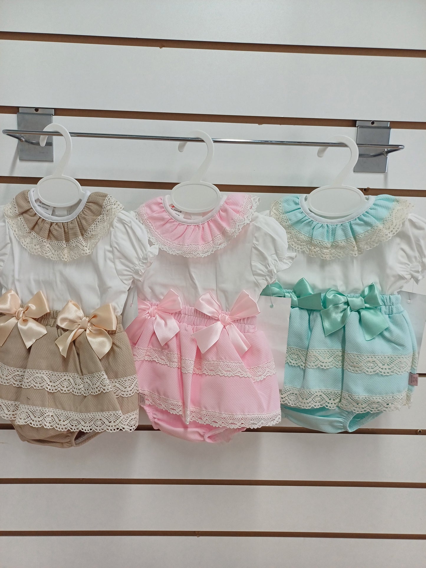 Girls pretty waffle jam pants set with bows