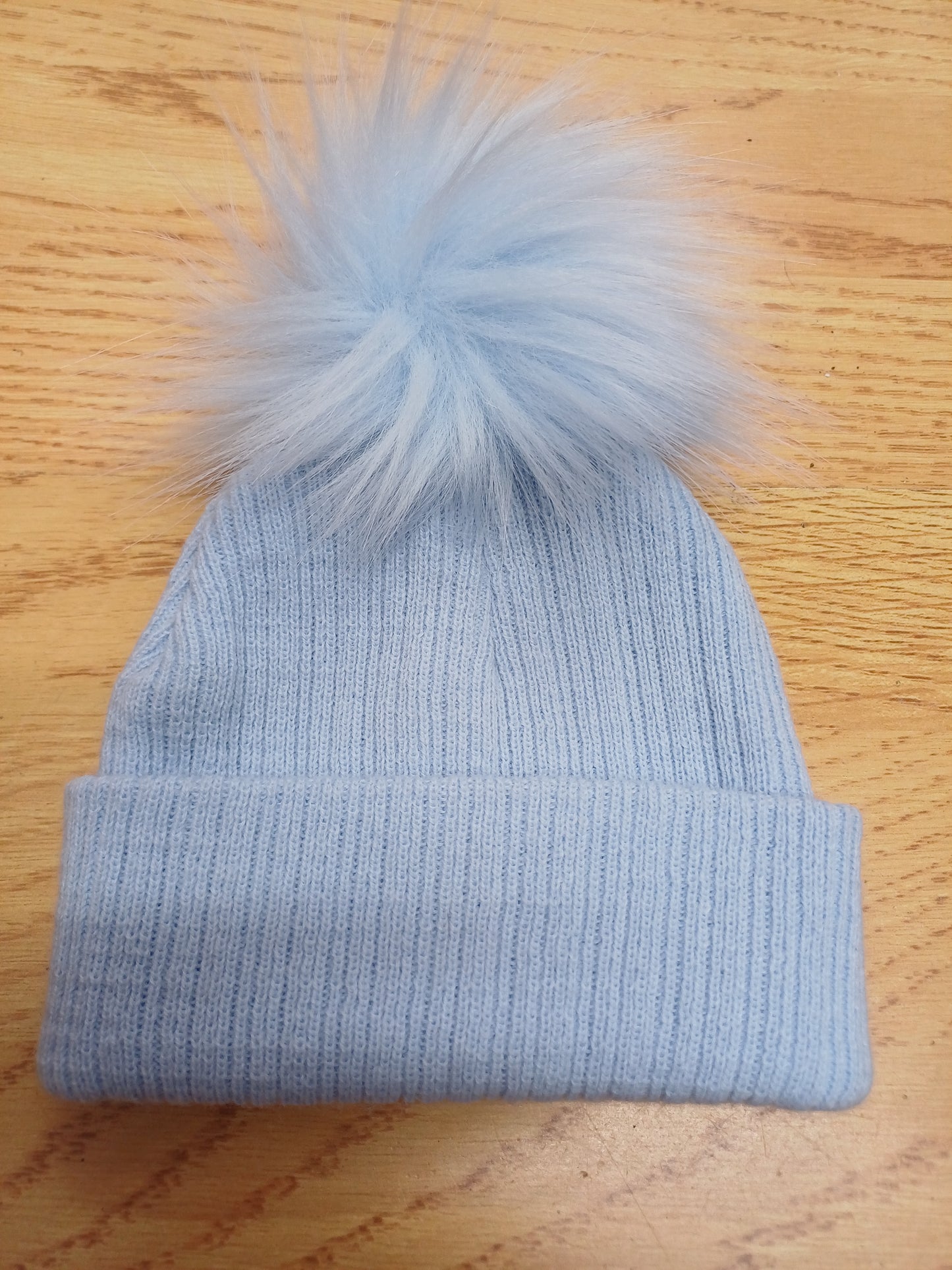 Baby Boys and girls knitted single pom pom hats