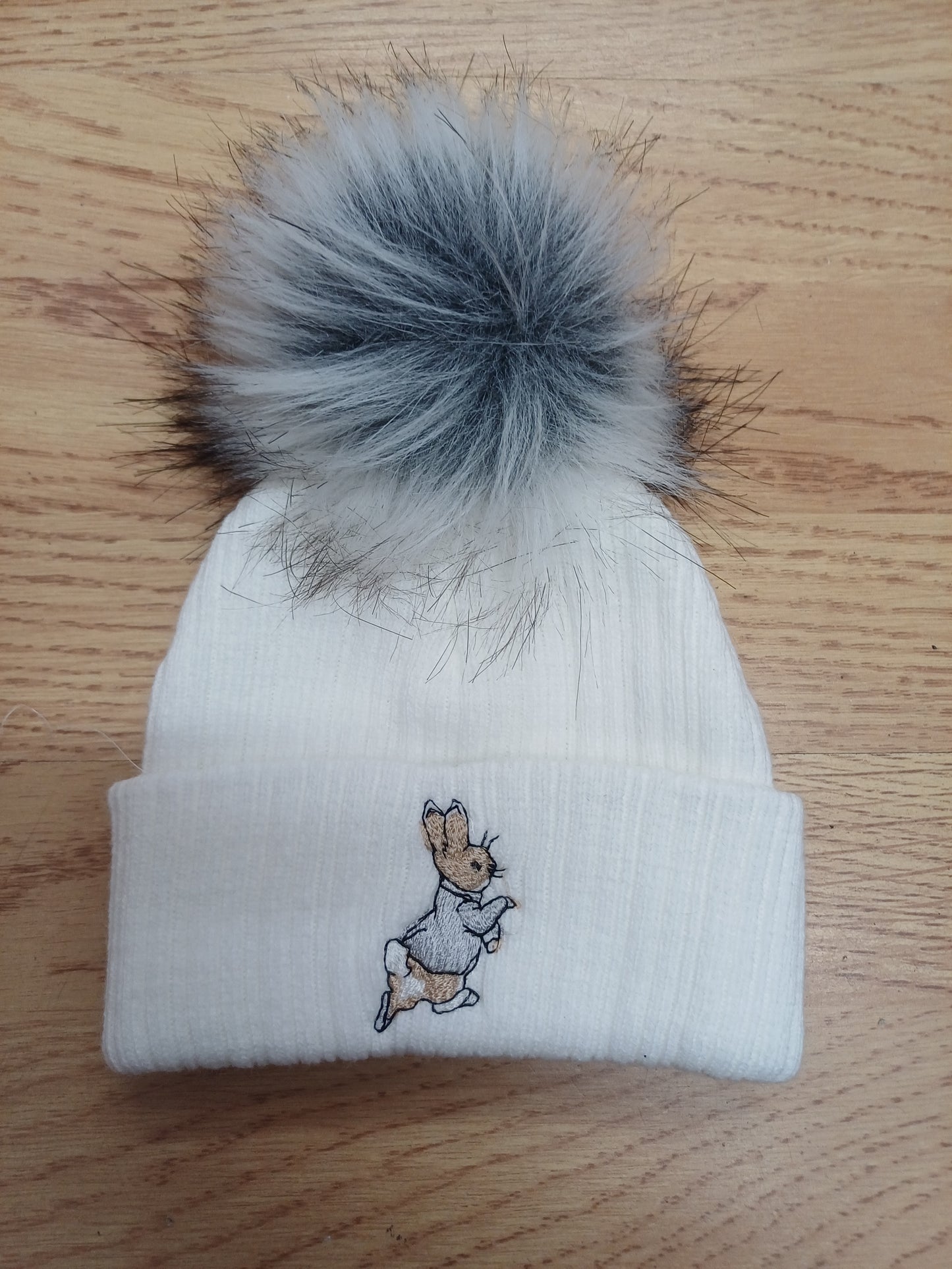 Baby Boys and girls peter rabbit single pom hats 0 - 6 years