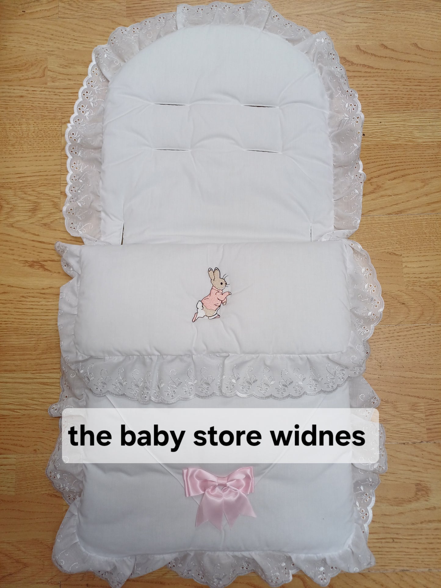 Baby Boys or girls Peter rabbit themed universal fit pram cosytoes footmuff pram set