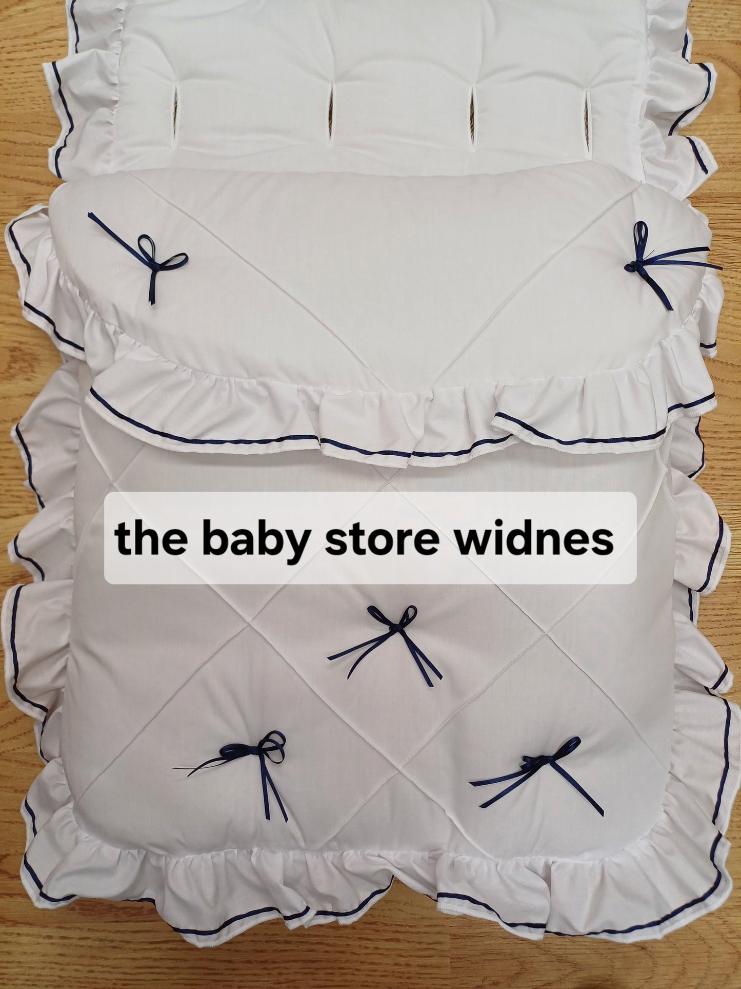 Baby Boys / girls universal fit pram cosytoes/ footmuff comes in various colours