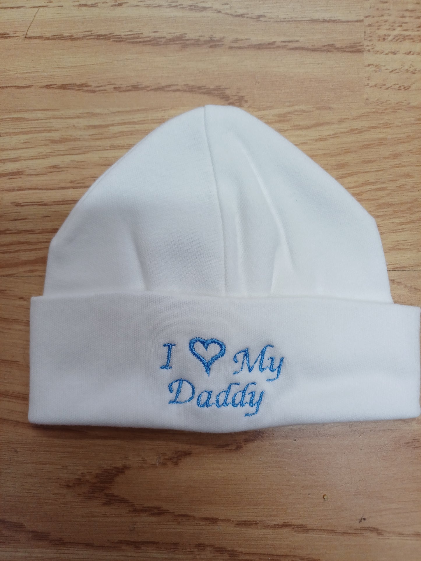 Baby Boys or girls 100% soft cotton hat embroidered with I love my mummy or daddy various colours to choose from size newborn