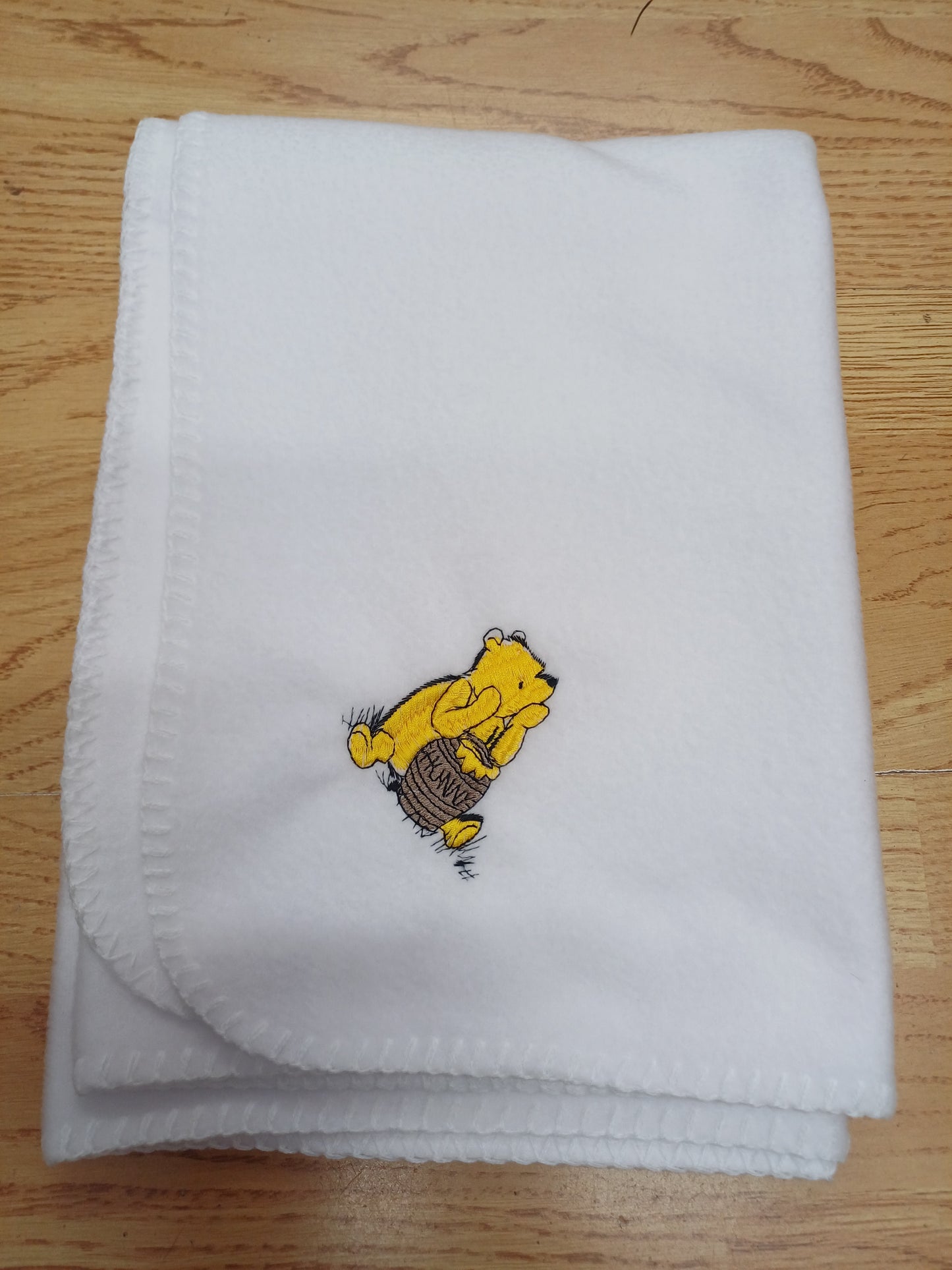 Honey bear pram blanket / fleece soft and cozy