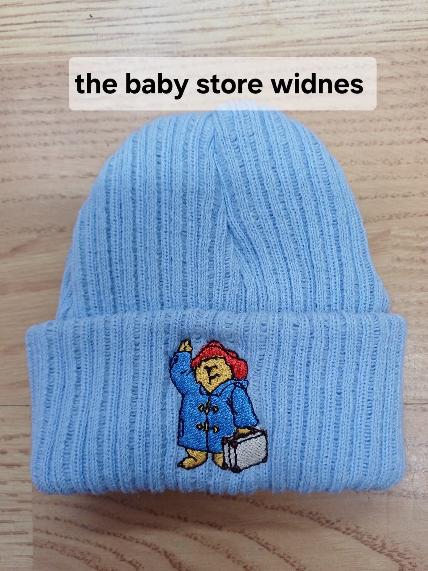 Babys knitted beanie hats embroidered with a bear