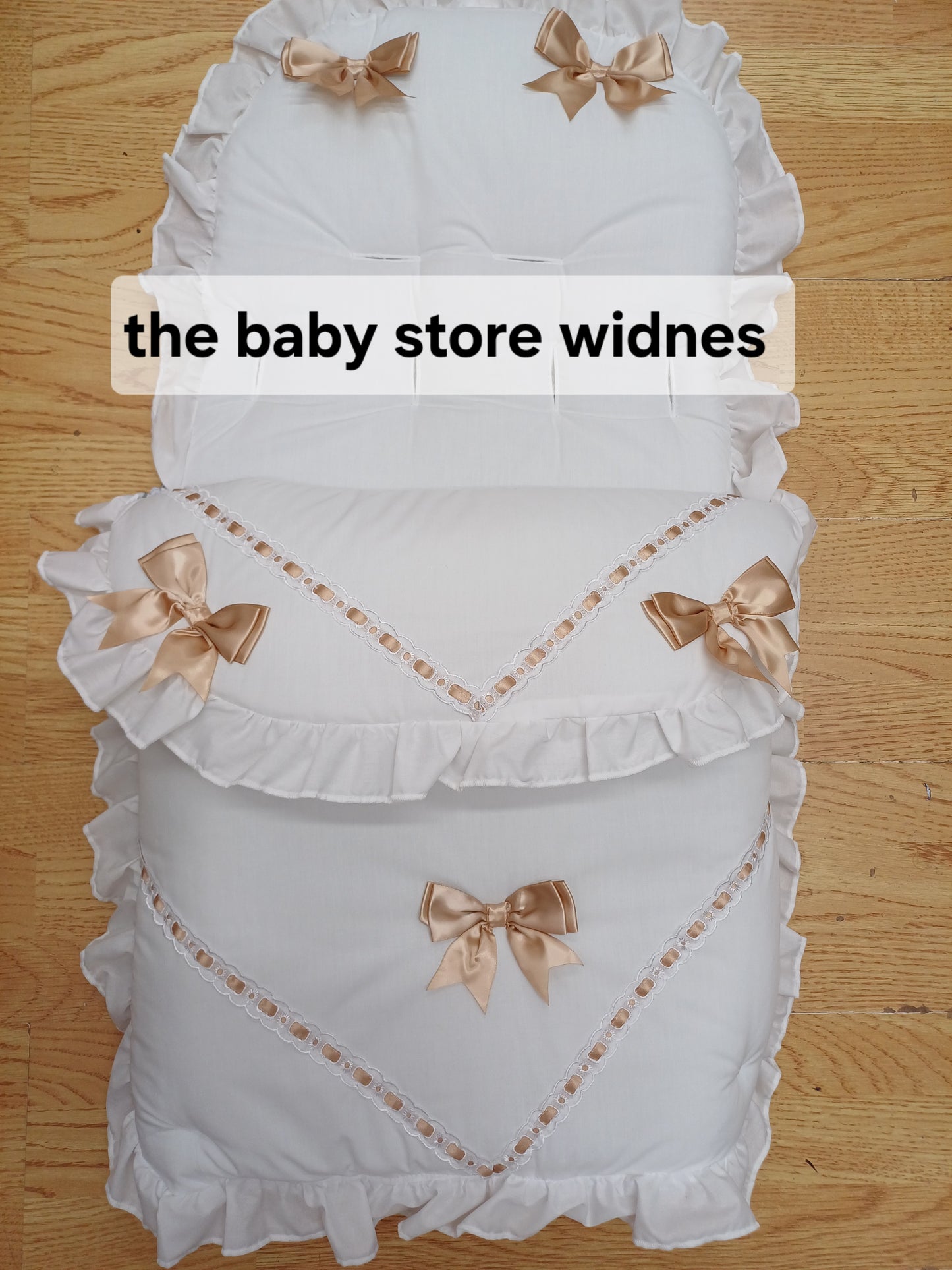 Babys unisex universal fit pram cosytoes footmuff pram set with bows colour white / beige