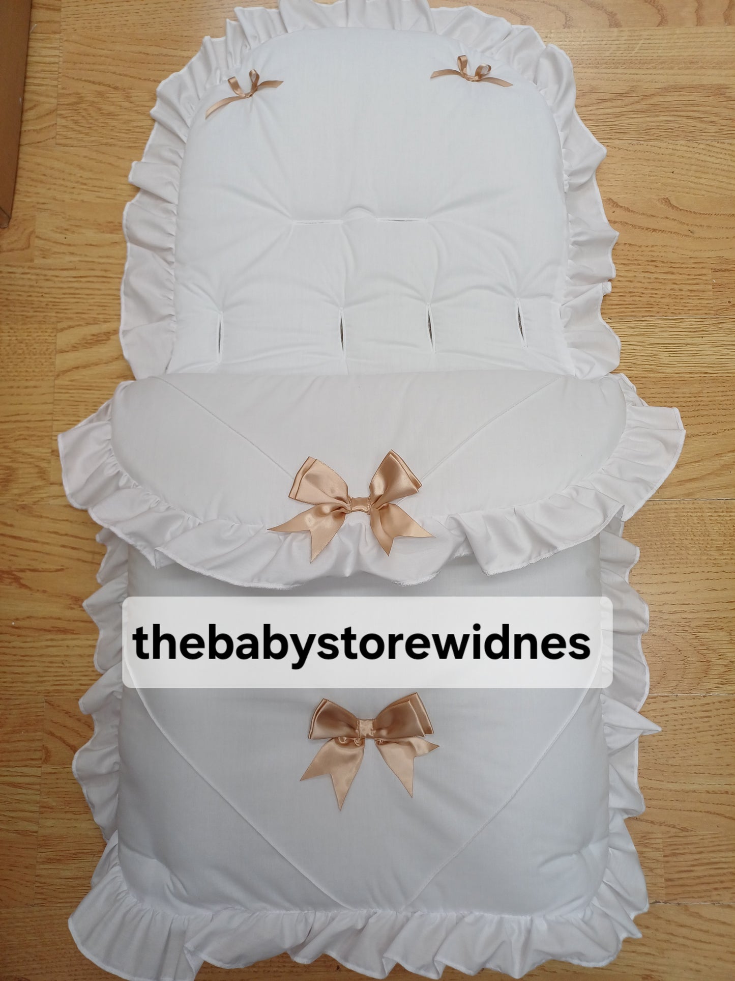 Babys unisex universal fit pram cosytoes footmuff pram set with bows colour white / beige