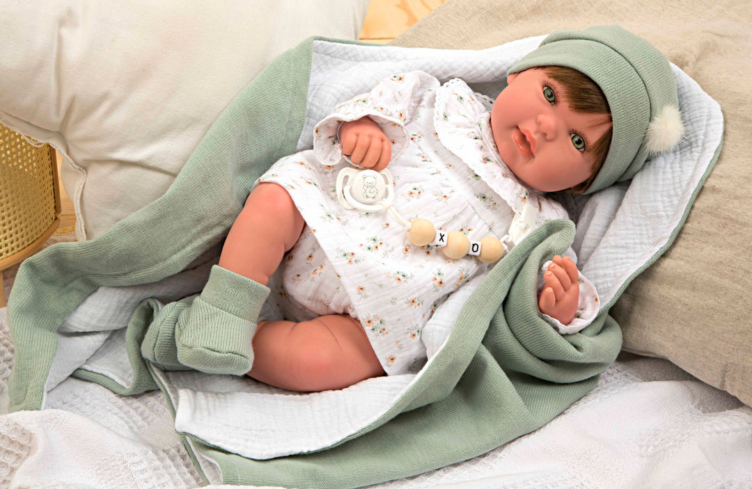 Spanish reborn doll comes with blanket and dummy
