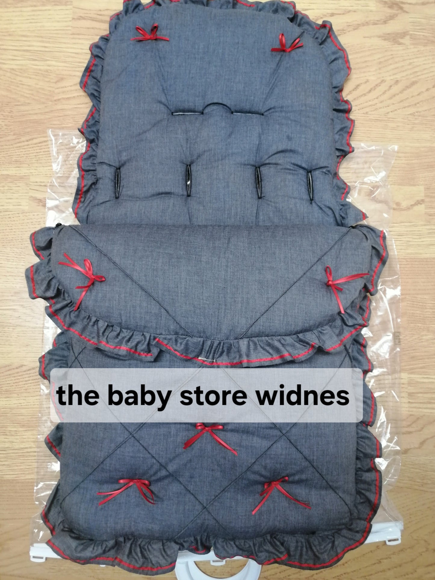 Baby Boys or girls universal fit pram cosytoes / footmuff comes in various colours
