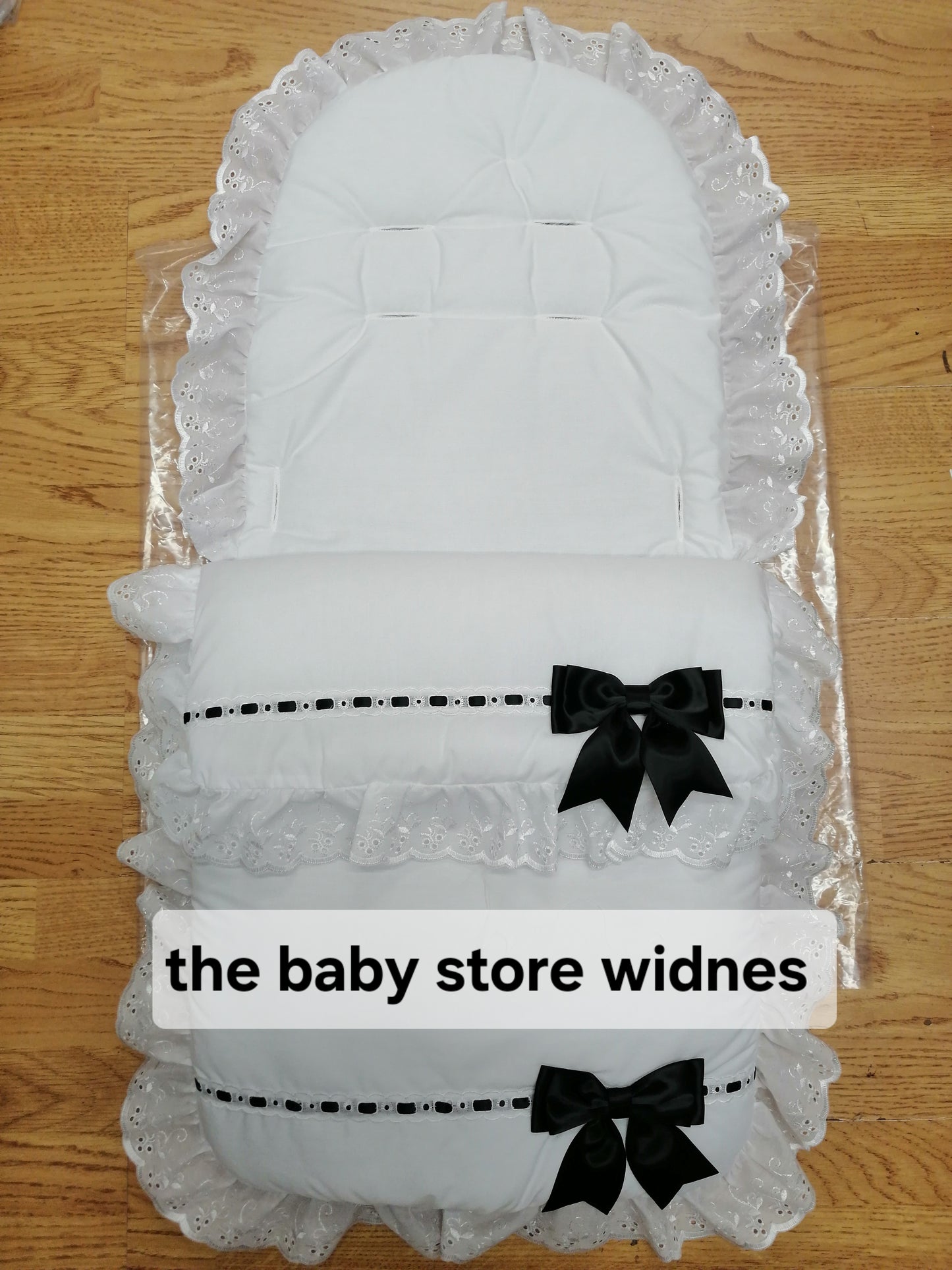 Baby Boys or Girls universal fit pram cosytoes footmuff pram set with bows