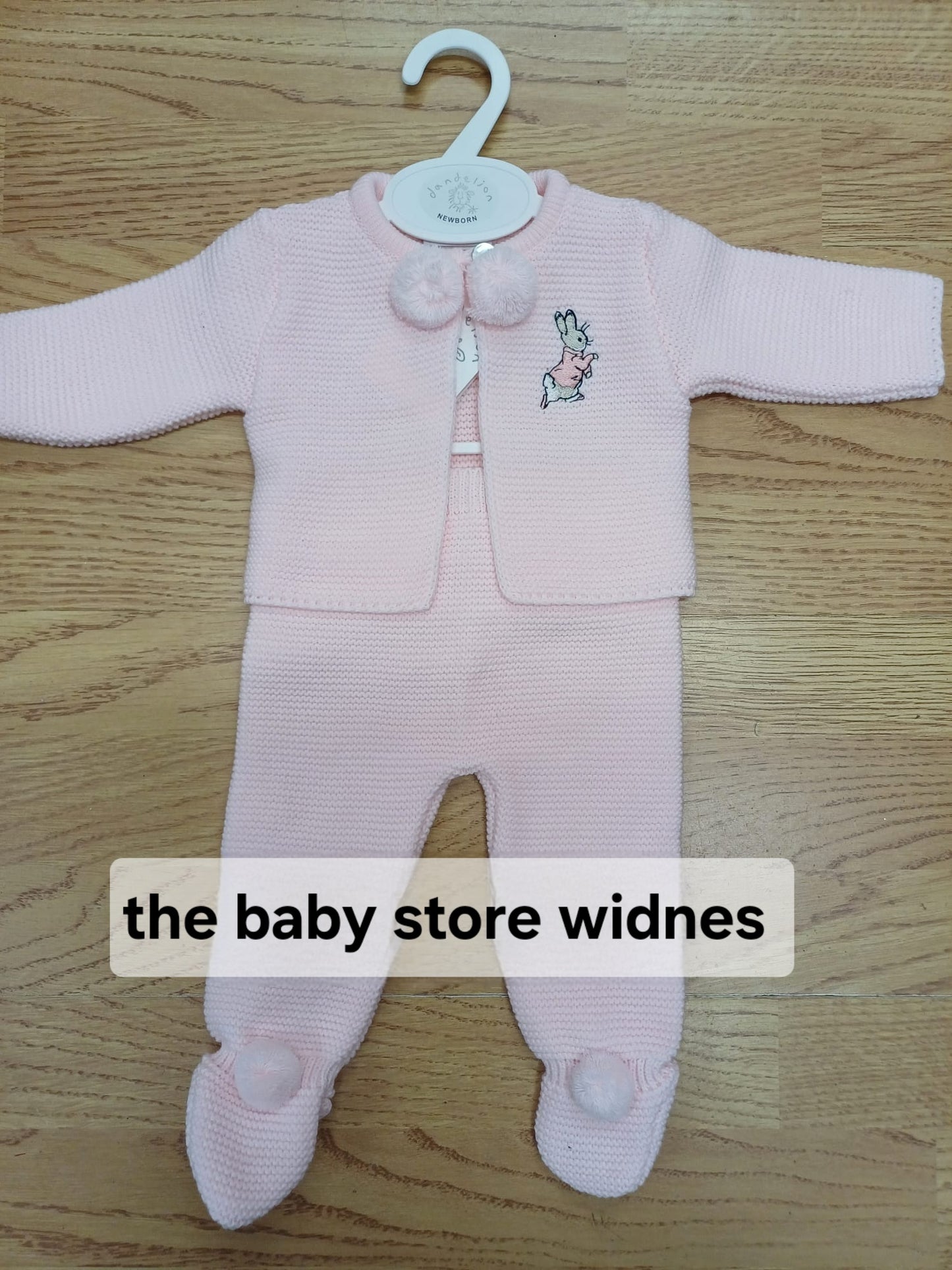 dandelion 2 piece set with pom pom peter rabbit