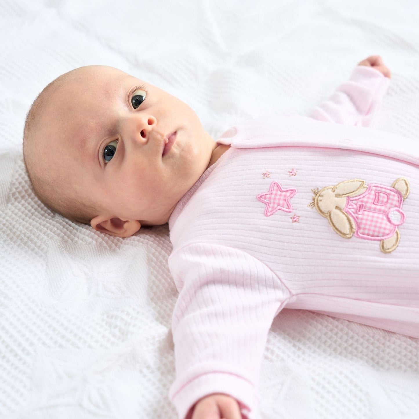 Dandelion cotton sleepsuit with rabbit aplique