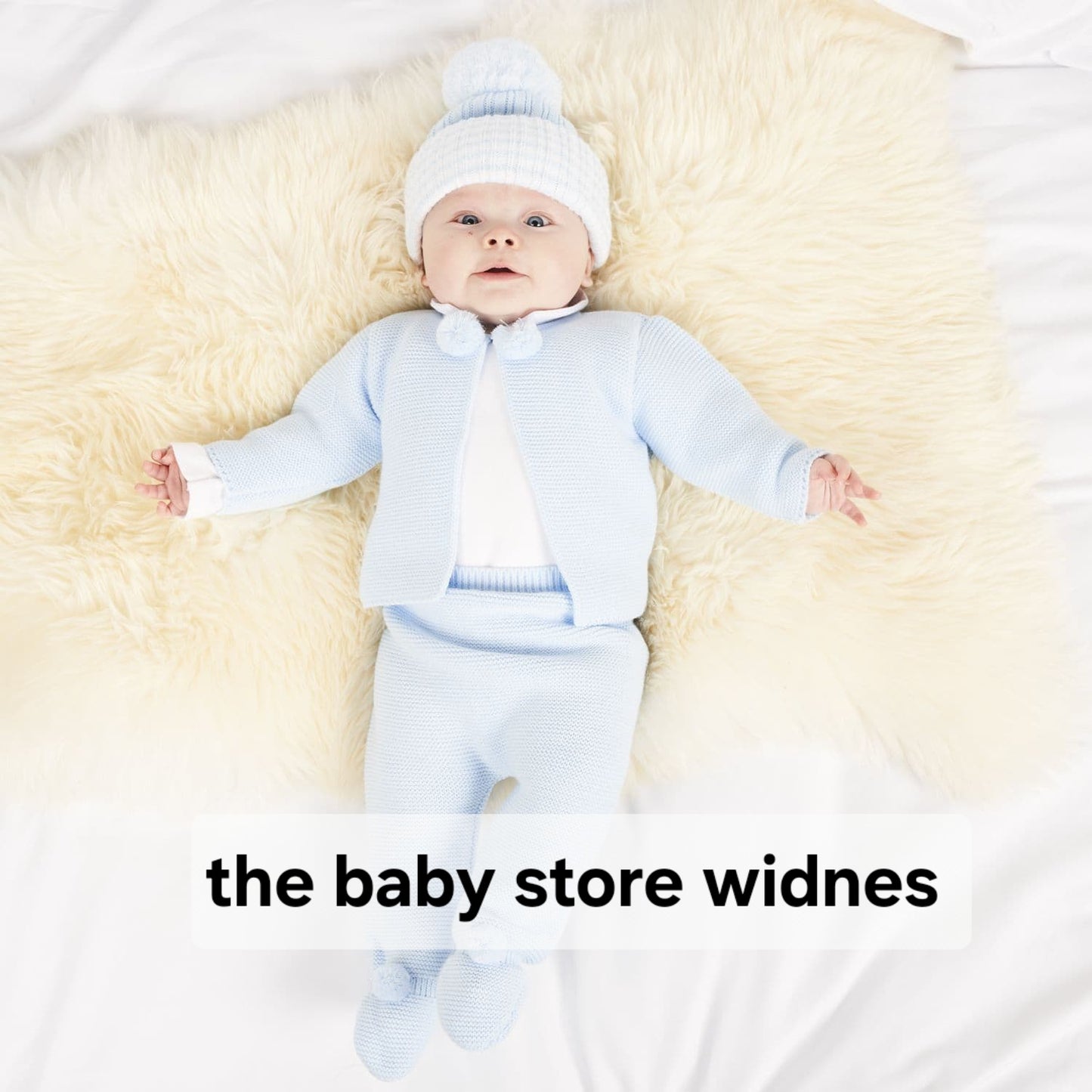 Dandelion 2 piece set with with pom poms