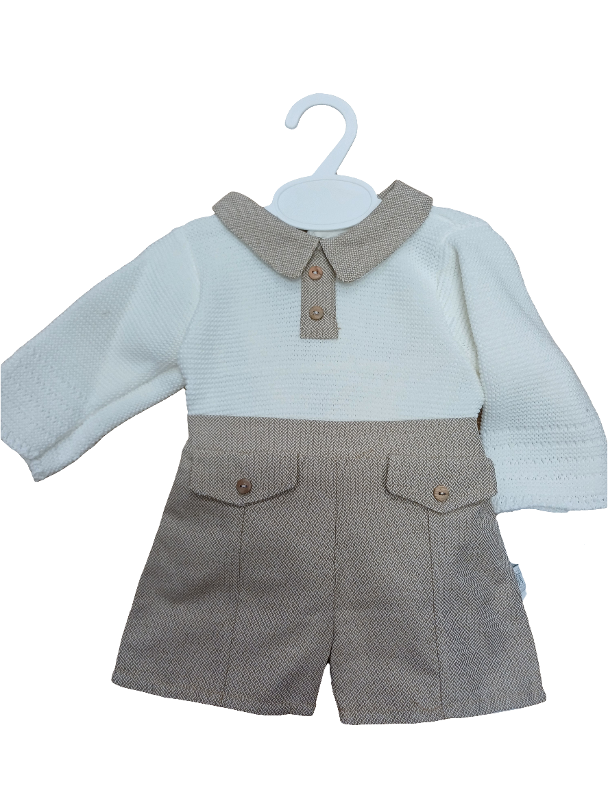 Boys 2 piece set with shorts and knitted top