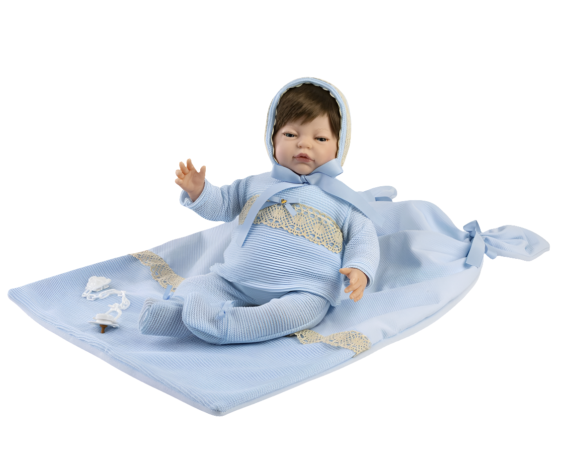 Spanish reborn doll comes with a luxury sleeping bag and dummy