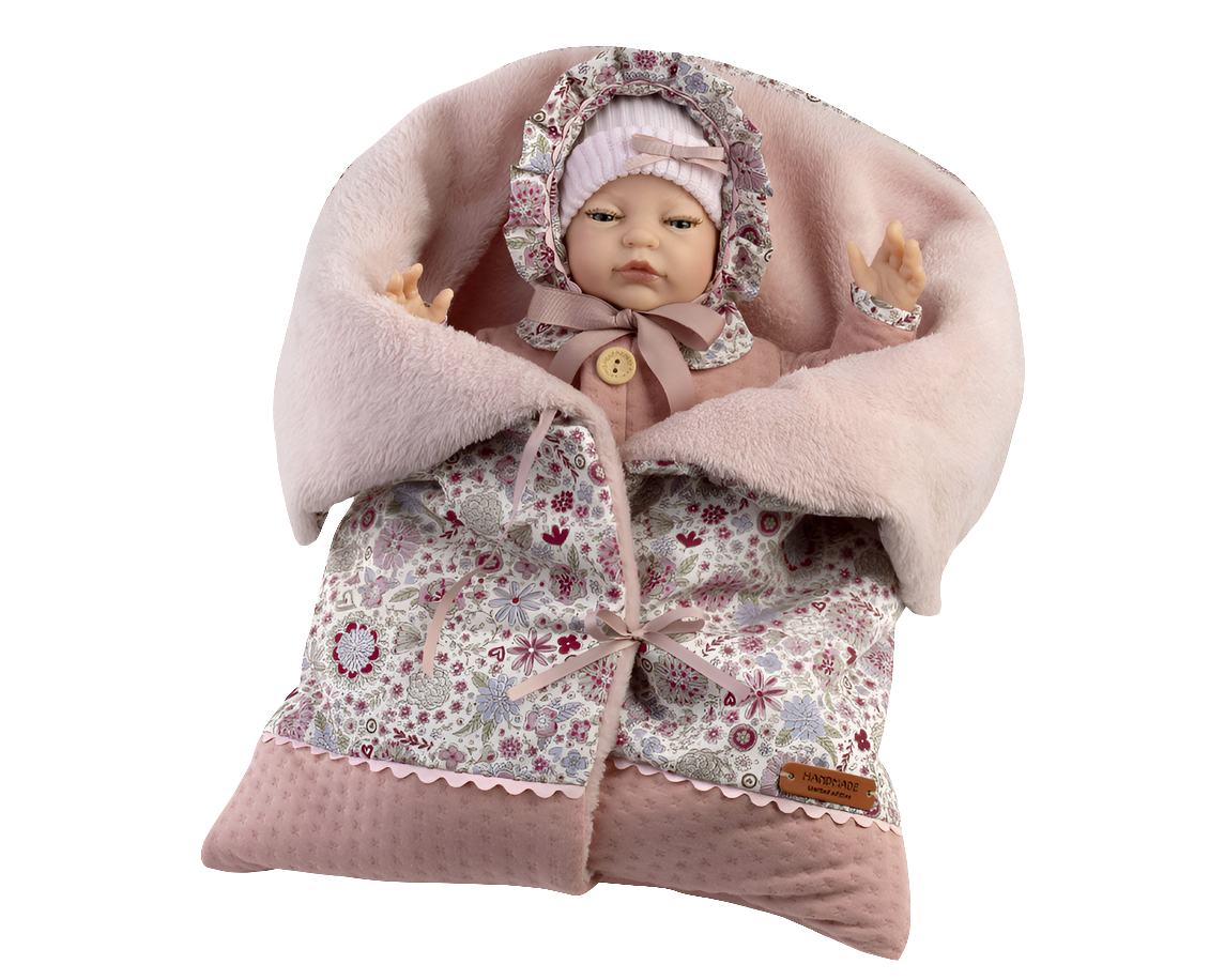 Spanish reborn doll comes with luxury sleeping bag and dummy