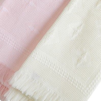 Dandelion boys and girls shawl / blanket
