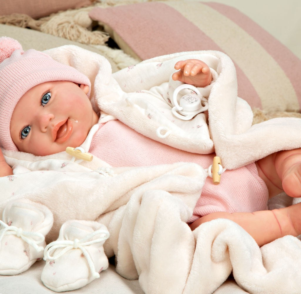 Spanish reborn doll comes with blanket and dummy