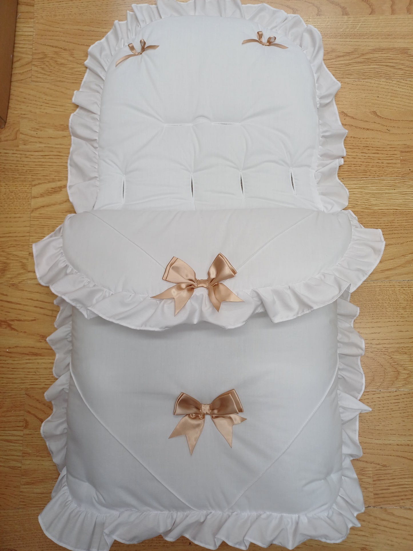 Baby Boys  / girls  universal fit  pram cosytoes / footmuff with bows  comes in various colours