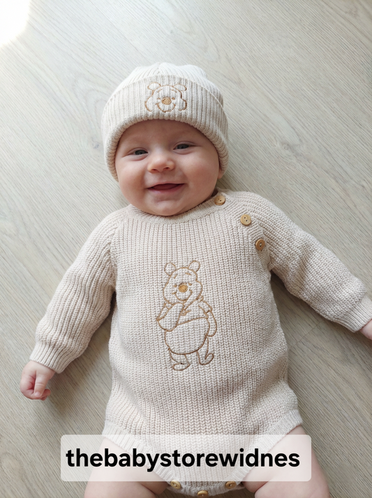 Dandelion knitted  unisex romper and hat set embroidered with  poo  bear