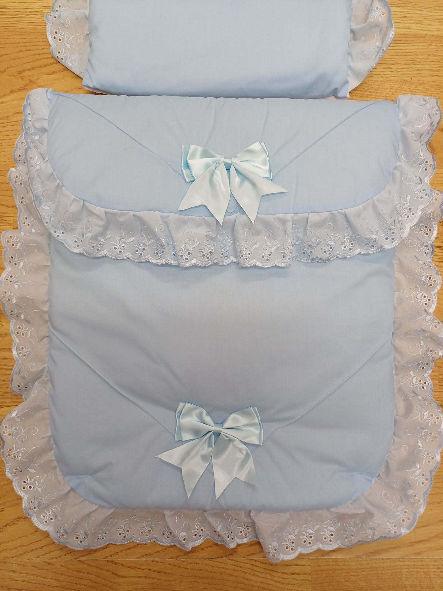 Baby Boys or girls  pram quilt with large bows  and pillow  set comes in various colours