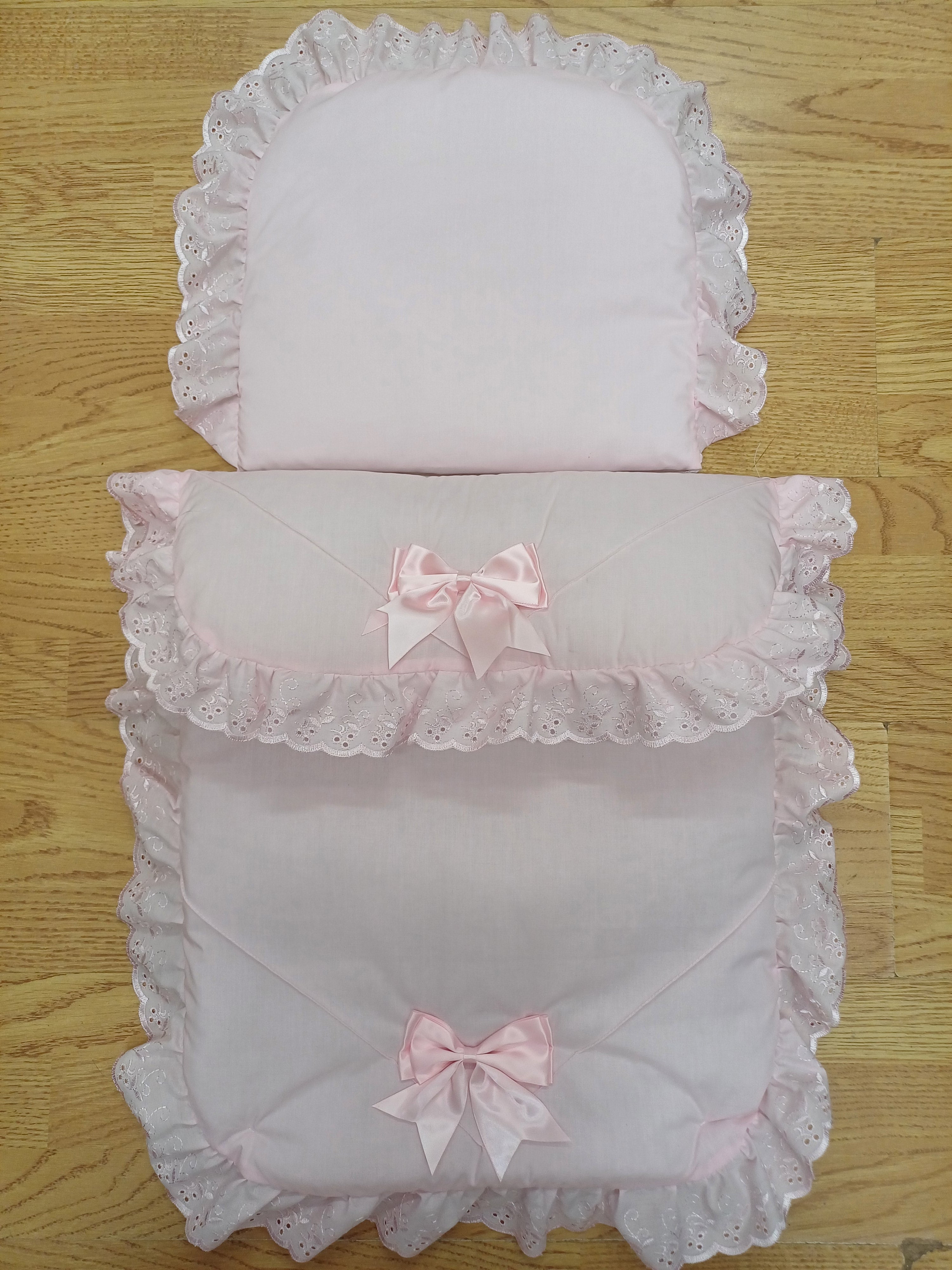 Baby Boys or girls pram quilt with large bows and pillow set comes in various colours