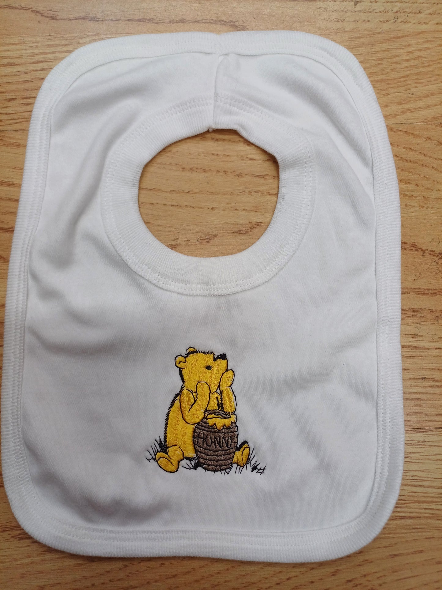 Baby Boys or girls  100% soft cotton bib embroidered with honey bear