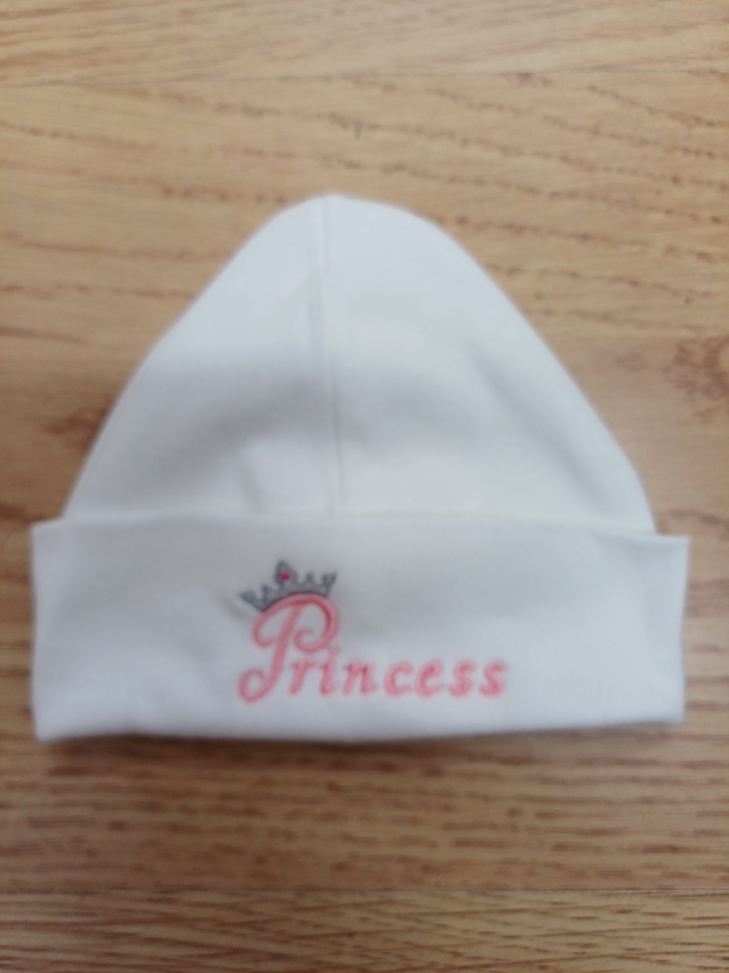 Baby Boys or girls  100% soft cotton hat embroidered with prince or princess size newborn