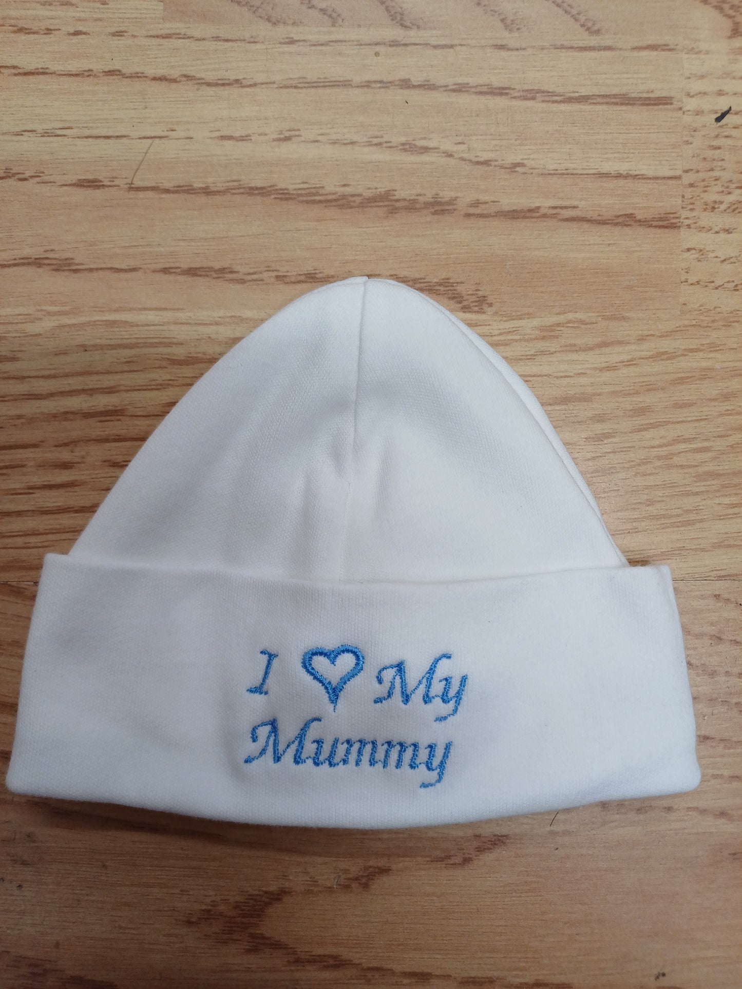 Baby Boys or girls  100% soft cotton hat embroidered with I love my mummy or daddy various colours to choose from size newborn