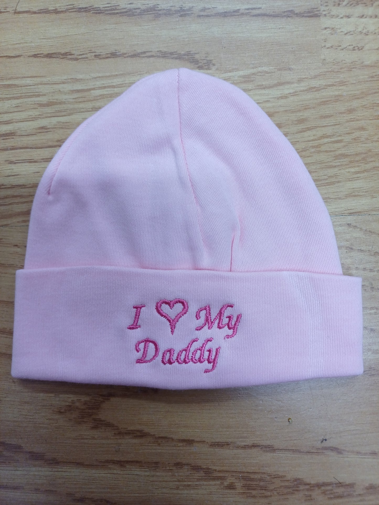 Baby girls  100 % soft cotton bib and hat set embroidered with I love my daddy colour pink  size newborn