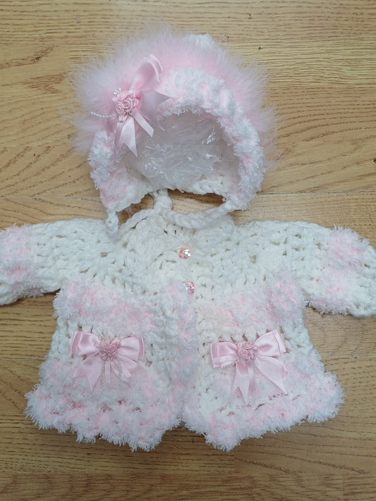 Baby girls handmade crochet pretty cardigan  and  bonnet set  size 0 / 3 months