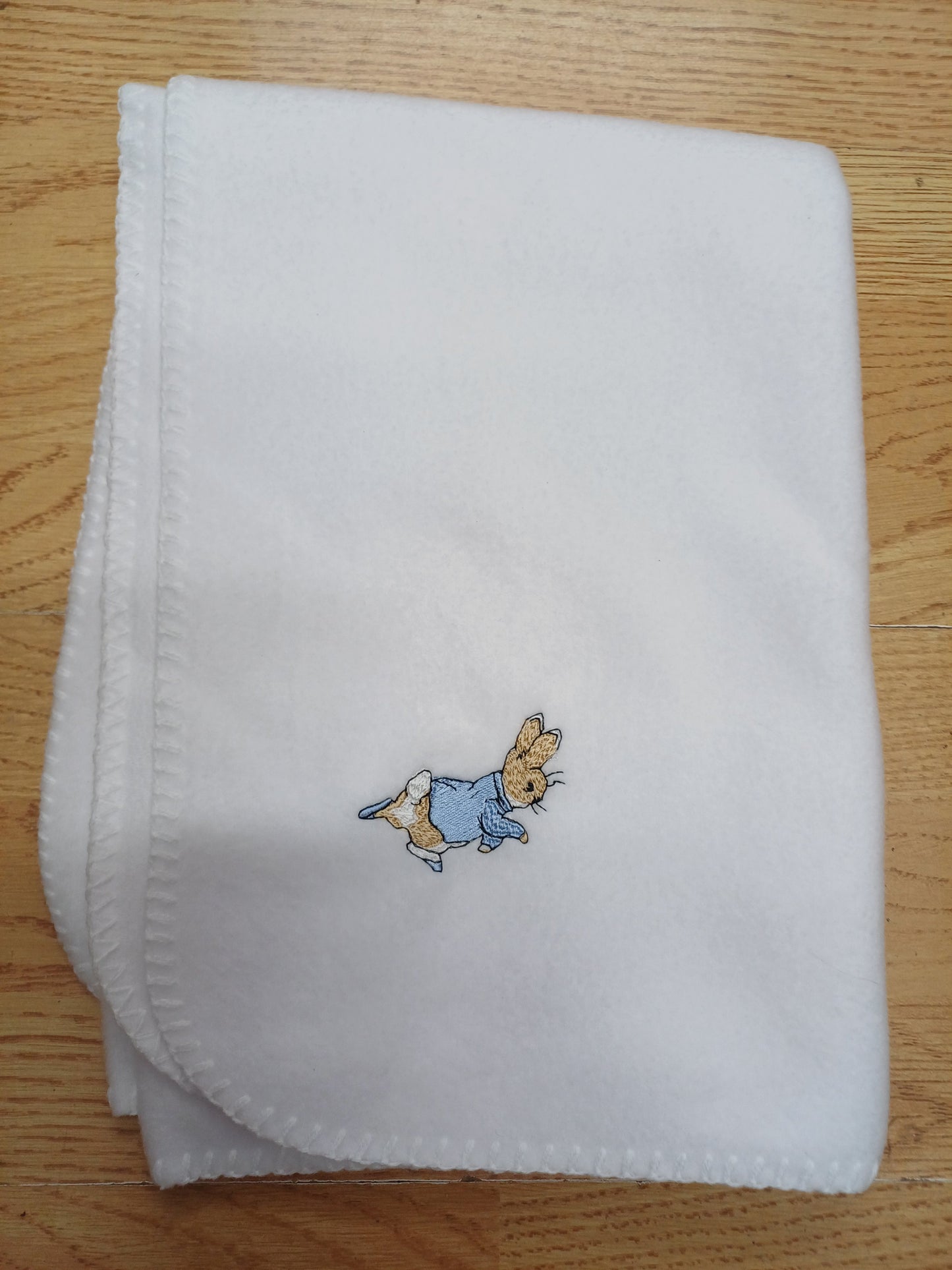 Babys pram  blanket / fleece peter  rabbit