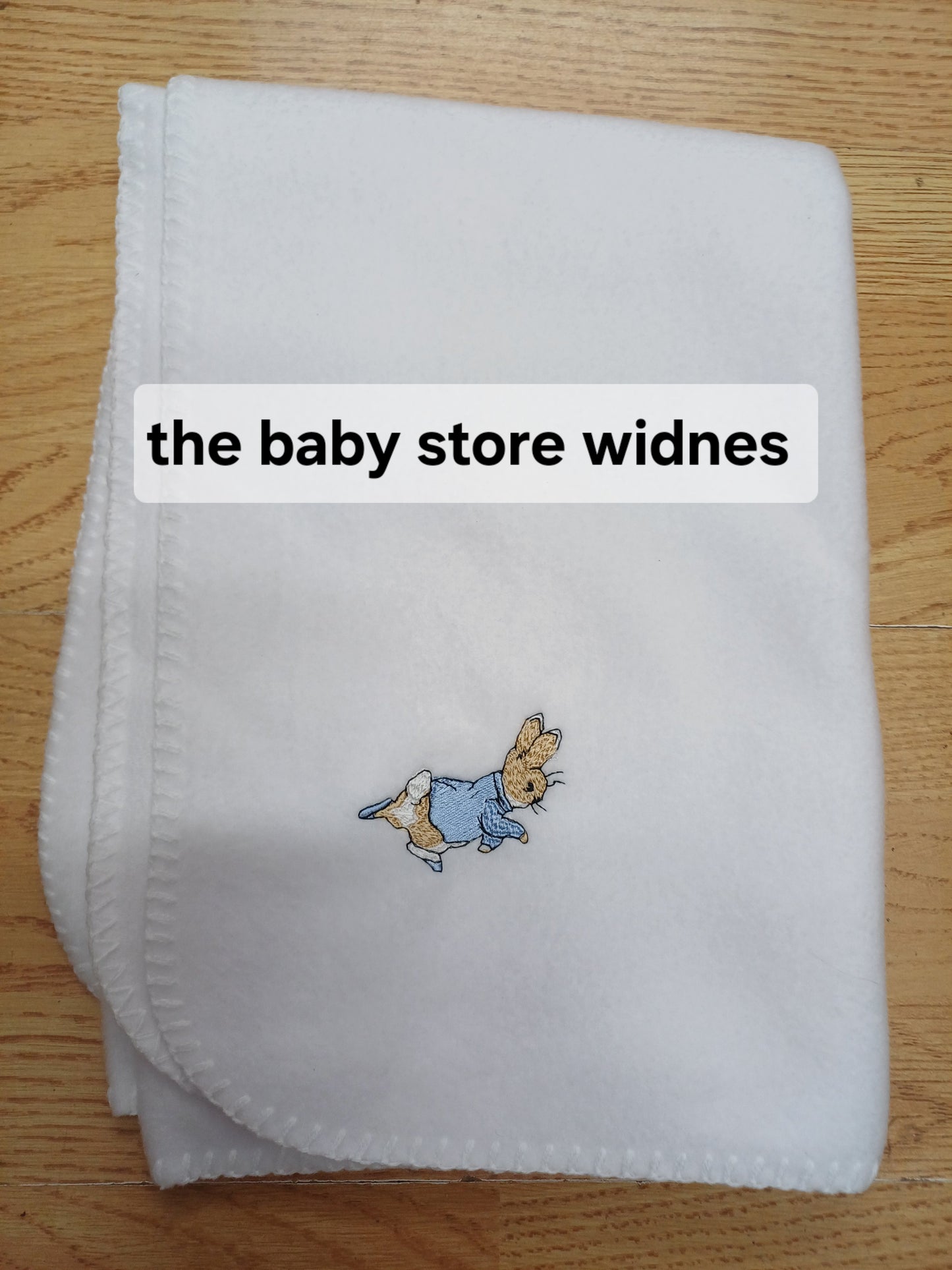 Babys pram  blanket / fleece peter  rabbit