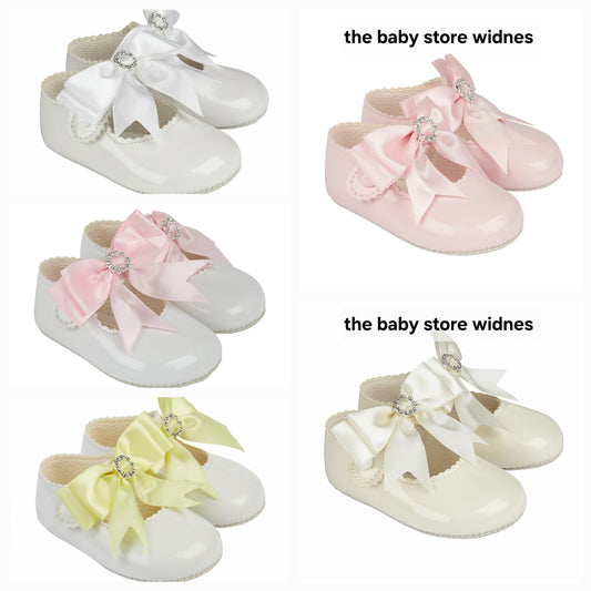 Baypods baby  girls  pre walker soft sole pram shoes