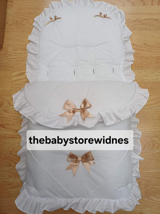 Babys unisex universal fit pram cosytoes footmuff pram set with bows colour white / beige