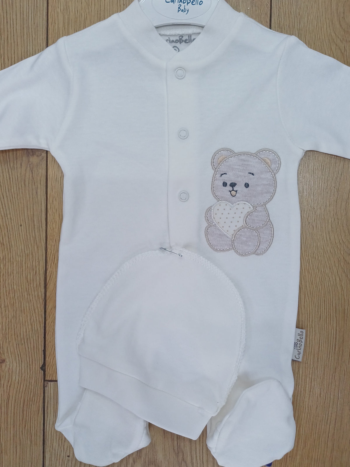 Babys unisex  cotton  sleepsuit with teddy bear design motif and hat