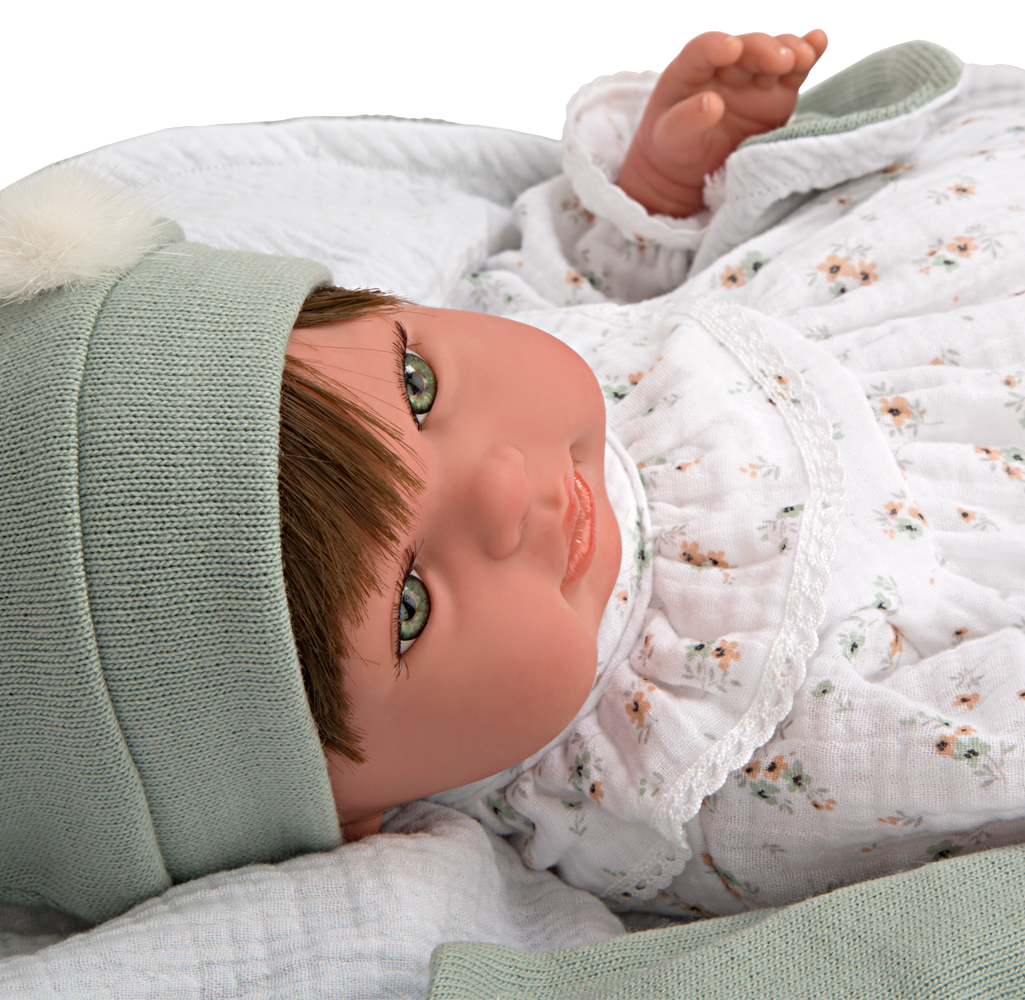 Spanish reborn doll comes with blanket and  dummy