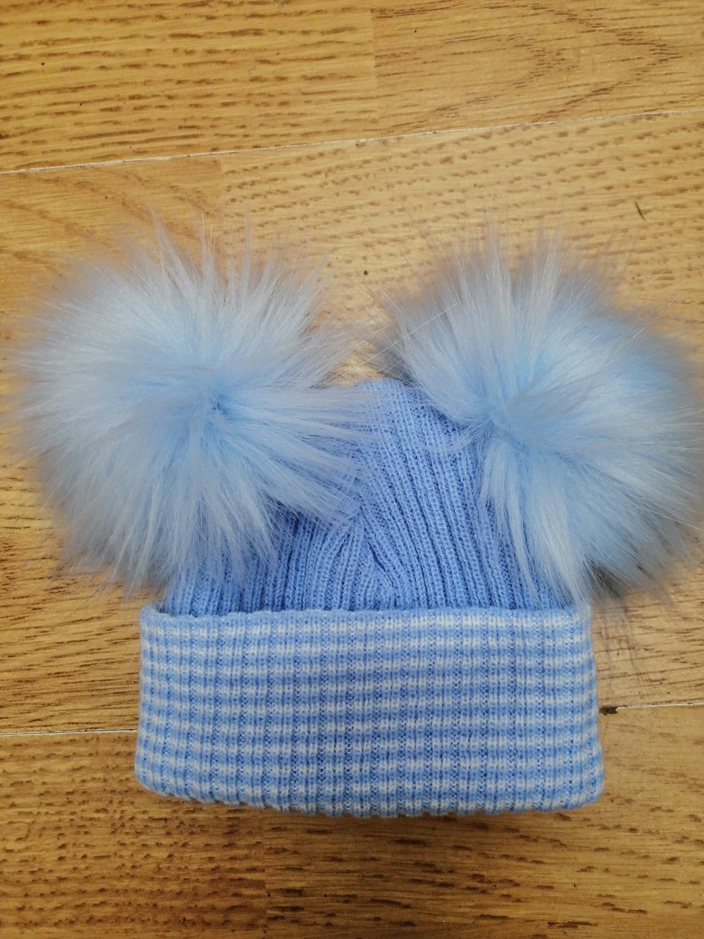 Baby Boys and girls double pom pom hats comes in various colours