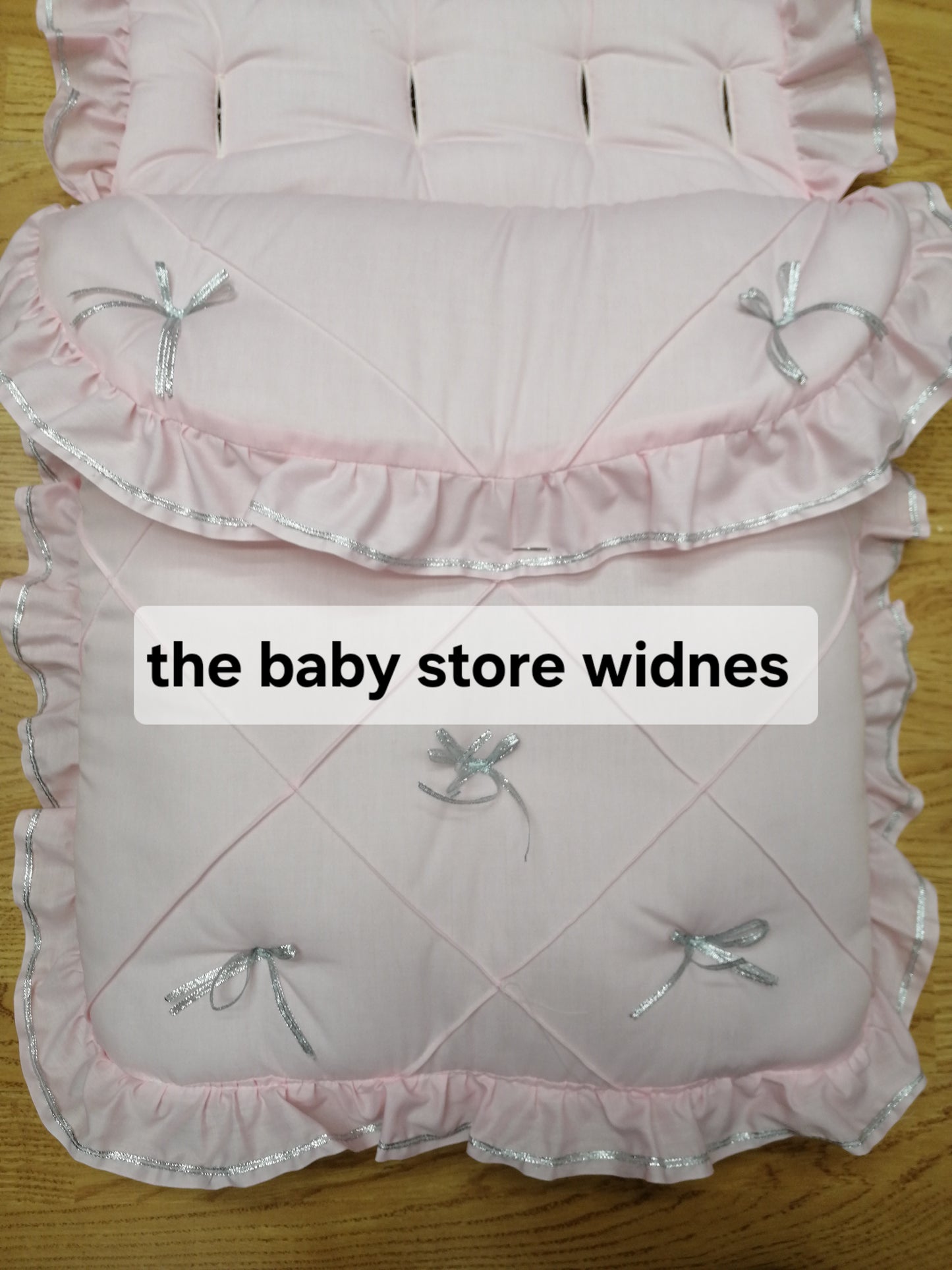 Baby girls  universal fit pram cosytoes  / footmuff comes in various colours