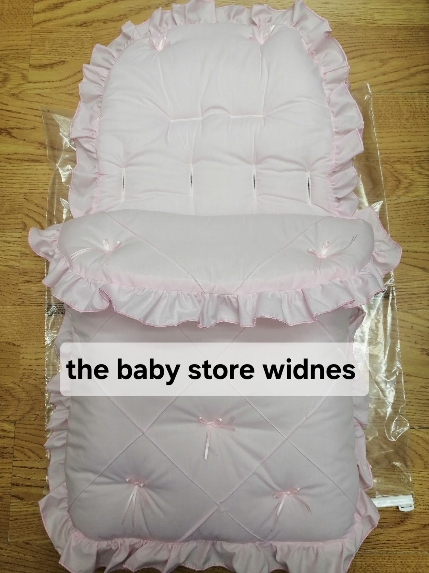 Baby girls  universal fit pram cosytoes  / footmuff comes in various colours