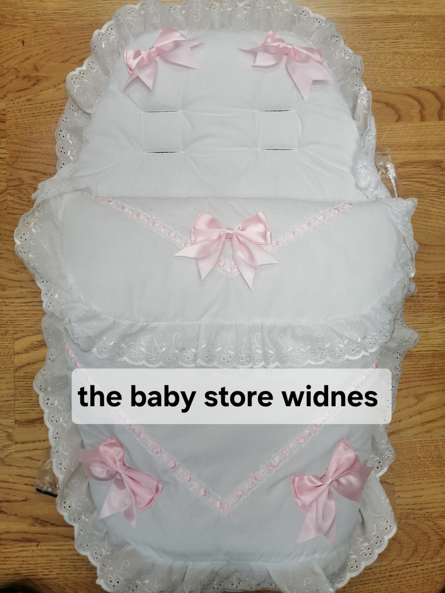 Babys boys or girls  universal fit pram cosytoes footmuff pram set with  bows