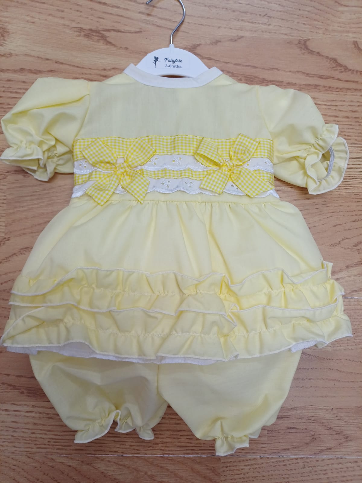 Beautiful baby girls dress and bloomers set