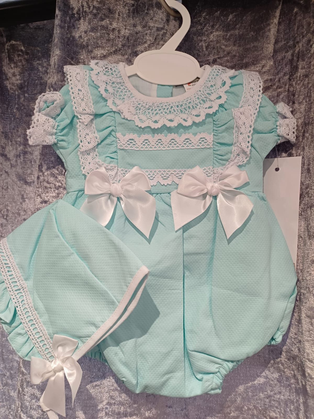 Beautiful baby girls romper with matching hat