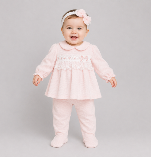 Baby  girls  3 pcs  Spanish style lace top and bottoms with headband