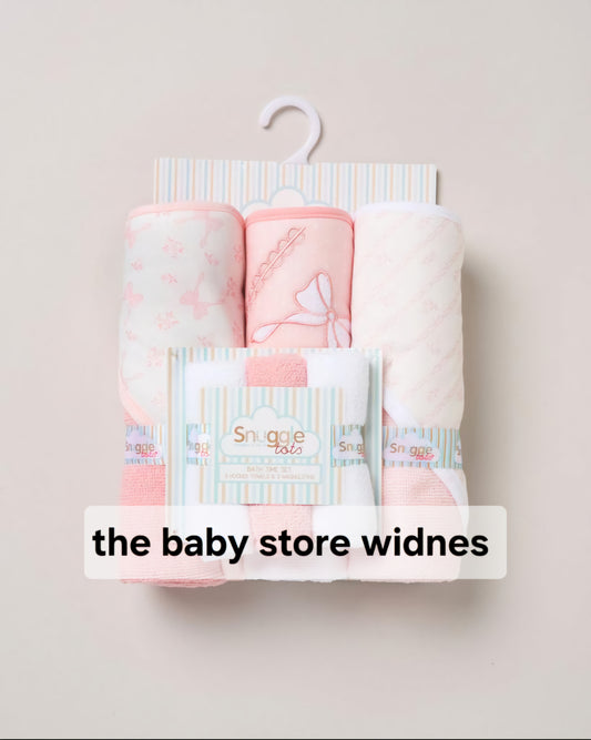 Baby girls  3 hooded towels and  3 wash cloths set  bow  design perfect for bath time designs may vary