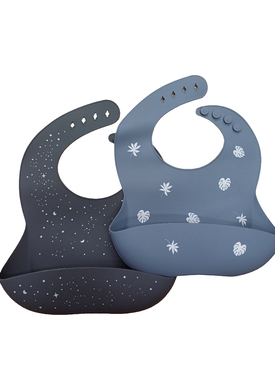 Moonkie baby silcone bibs a pack of 2 bibs feed your baby mess free