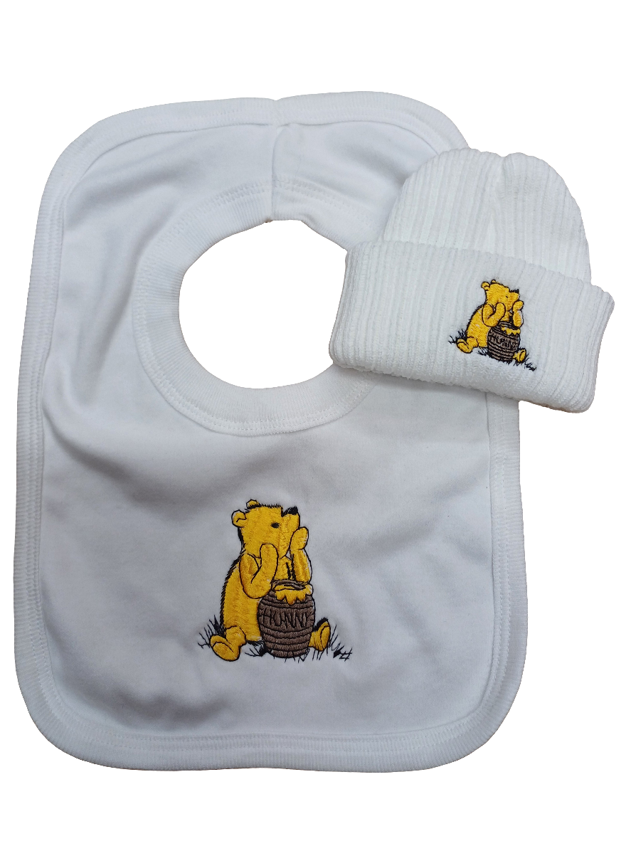 Baby Boys or girls 100% soft cotton bib and comes with a knitted  hat embroidered with honey bear size newborn