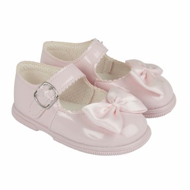 Baypods girls hard sole walking shoes with bow