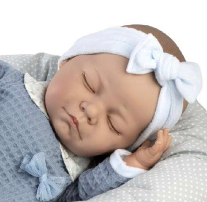 Spanish reborn doll includes cushion  dummy and nappy