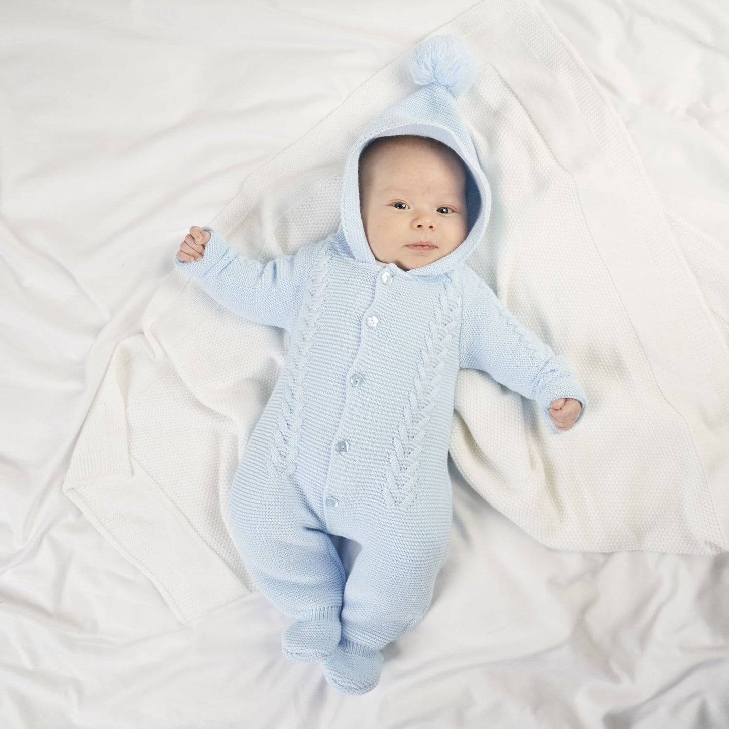 Dandelion baby Boys or girls  knitted set with pom  on hood